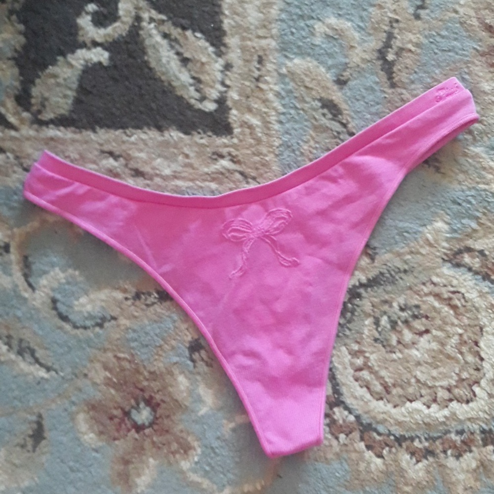 Pink VS thong